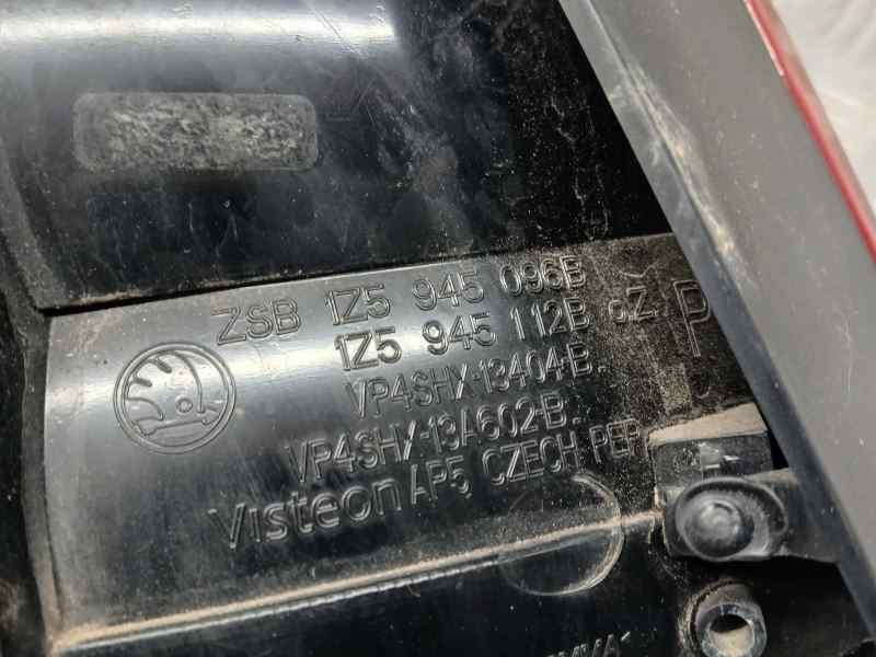 Recambio de piloto trasero derecho para skoda octavia berlina (1z3) collection referencia OEM IAM 1Z5945112B  
