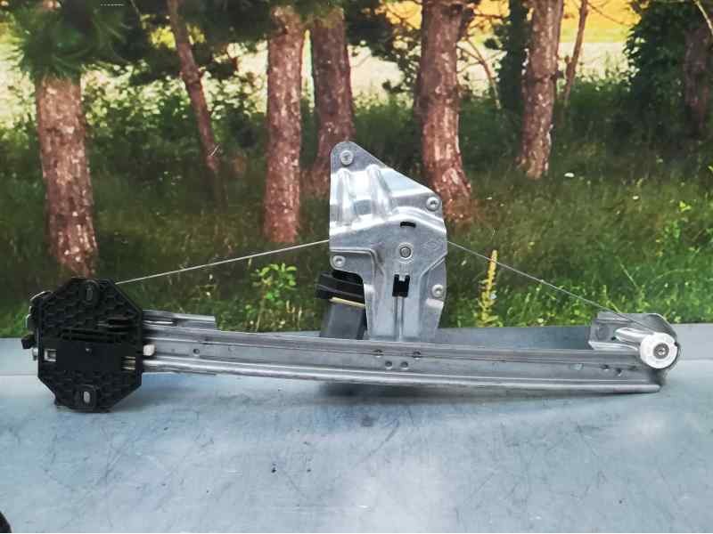 Recambio de elevalunas delantero derecho para dacia sandero stepway essential referencia OEM IAM  2 PINS ELECTRICO
