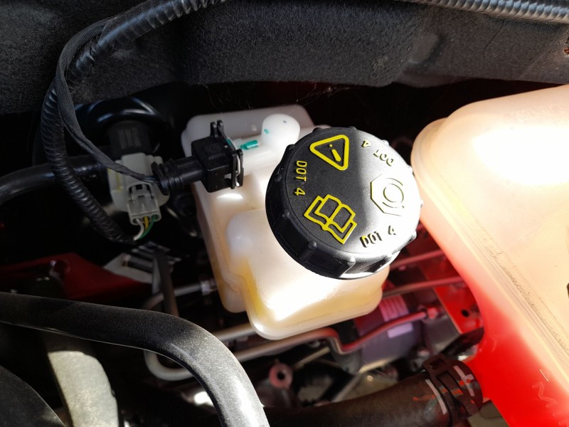 Recambio de bomba freno para mg zs suv (azs1) 1.0 t-gdi referencia OEM IAM 10122582  