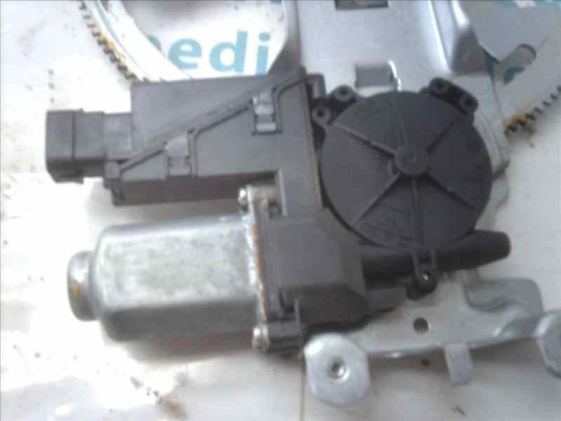 Recambio de elevalunas delantero izquierdo para opel meriva enjoy referencia OEM IAM 93389551  