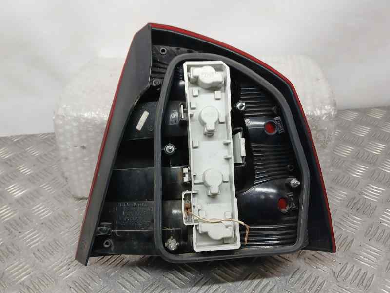 Recambio de piloto trasero izquierdo para skoda octavia berlina (1z3) collection referencia OEM IAM 1Z5945111B  