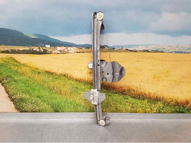 Recambio de elevalunas delantero derecho para dacia dokker express ambiance referencia OEM IAM 807209071R 2 PINS ELECTRICO