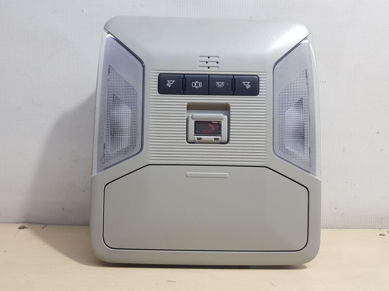 Recambio de luz interior para toyota rav4 hybrid 4x4 advance referencia OEM IAM 1D111259G  