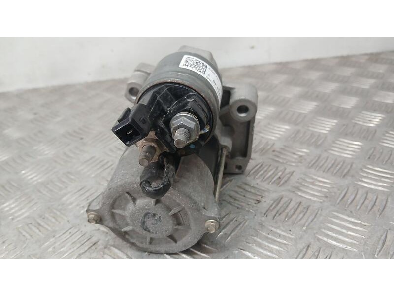 Recambio de motor arranque para peugeot 3008 active referencia OEM IAM 9812745480 VALEO ESW1016