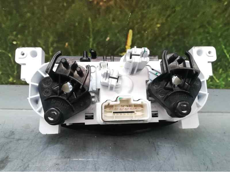 Recambio de mando calefaccion / aire acondicionado para dacia sandero stepway essential referencia OEM IAM A42303400  DENSO