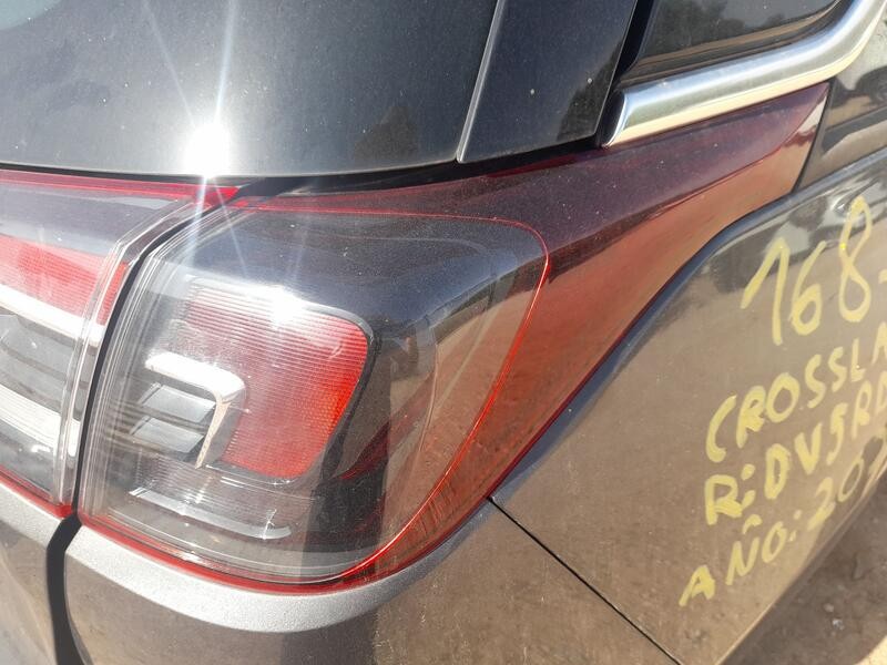 Recambio de piloto trasero derecho exterior para opel crossland x / crossland (p17, p2qo) 1.5 turbo d (75) referencia OEM IAM 39