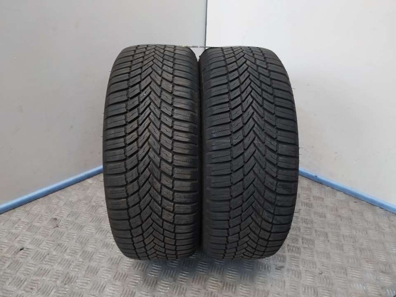 Recambio de neumatico pareja para neumaticos reutilizados - referencia OEM IAM 185551586H 185/55/15/86H BRIDGESTONE