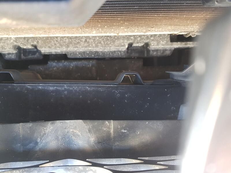 Recambio de refuerzo paragolpes delantero para mazda 6 sedán (gh) 1.8 mzr referencia OEM IAM GS1D50070B  