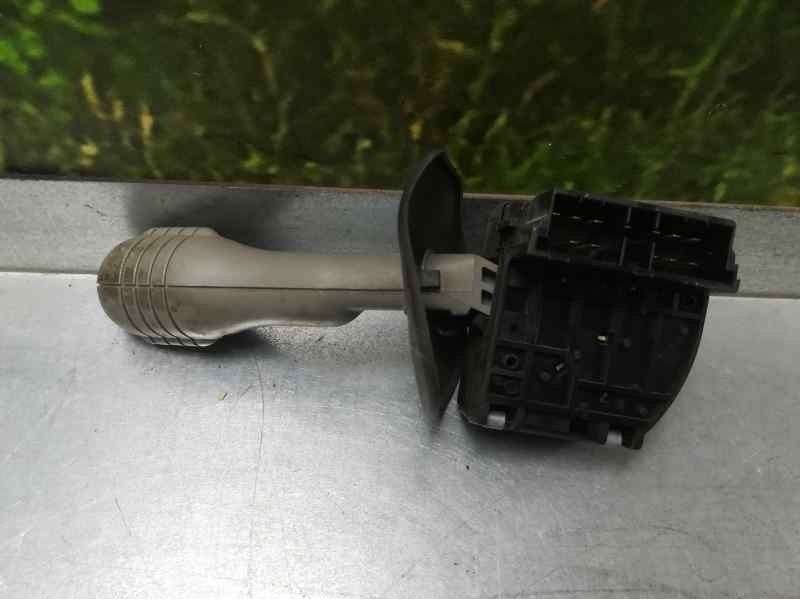 Recambio de mando limpia para renault twingo (co6) 1.2 wind referencia OEM IAM 6157882G  