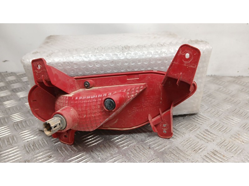 Recambio de piloto trasero derecho paragolpes para kia stonic (yb) 1.2 cvvt referencia OEM IAM 92406H8400  