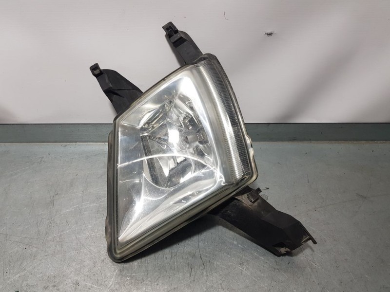 Recambio de faro antiniebla izquierdo para peugeot 407 sr confort referencia OEM IAM 964194568003  