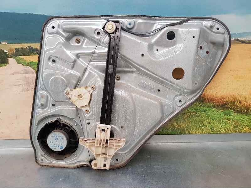 Recambio de elevalunas trasero izquierdo para volkswagen passat berlina (3b3) highline referencia OEM IAM 3B5839751BF 18 PINS 