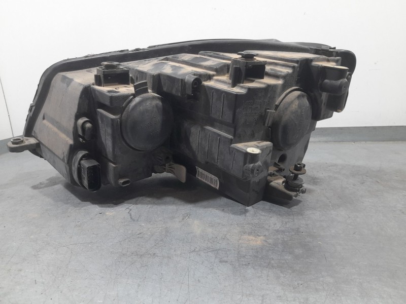 Recambio de faro derecho para volkswagen touran (1t3) 1.6 tdi referencia OEM IAM 030126820400  