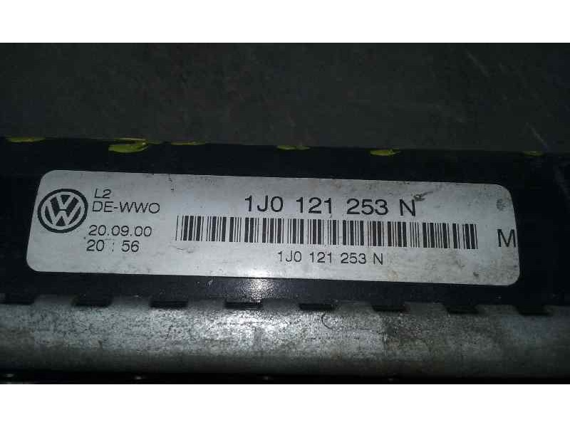 Recambio de radiador agua para audi a3 (8l) 1.6 ambiente referencia OEM IAM 1J0121253N  PATA ROTA