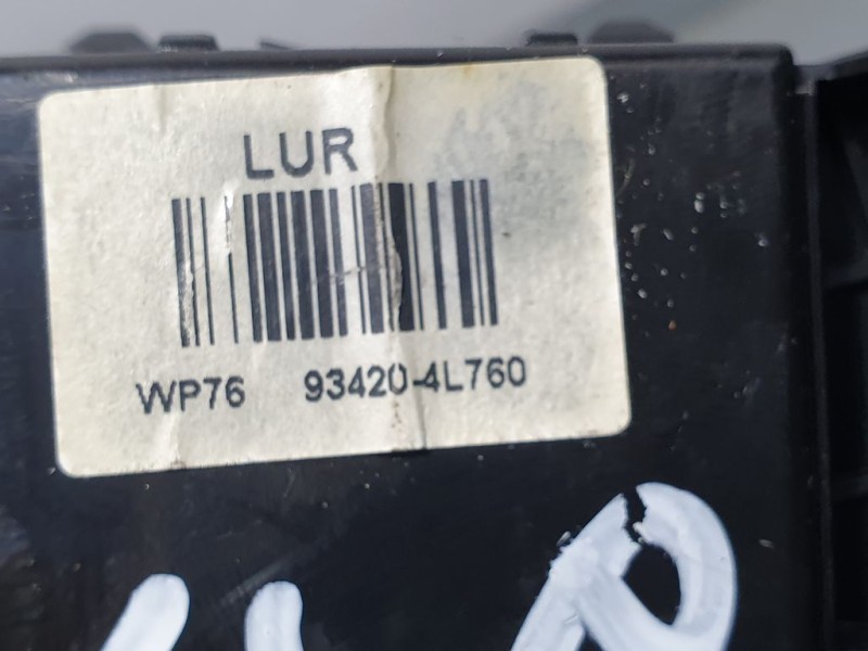 Recambio de mando limpia para kia picanto concept referencia OEM IAM 934204L760  