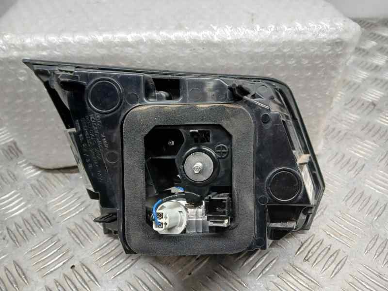 Recambio de piloto trasero derecho para peugeot 3008 active referencia OEM IAM 9810477780 81560201 