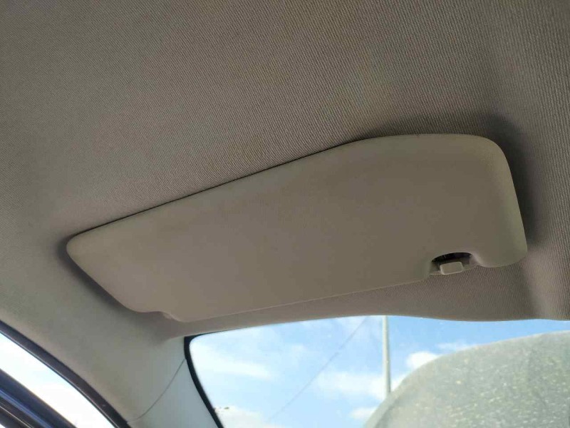 Recambio de parasol izquierdo para peugeot 208 signature referencia OEM IAM 16079196PR  