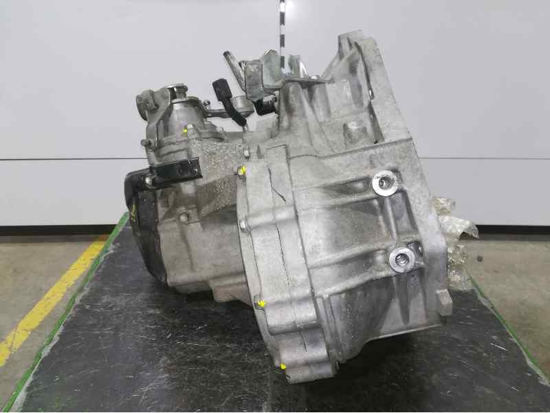 Recambio de caja cambios para suzuki sx4 rw (ey) gl referencia OEM IAM 79J2 7L0393779J21736 5VELOCIDADES