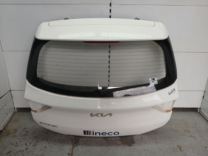 Recambio de porton trasero para kia stonic (yb) 1.2 cvvt referencia OEM IAM 72800H8430  