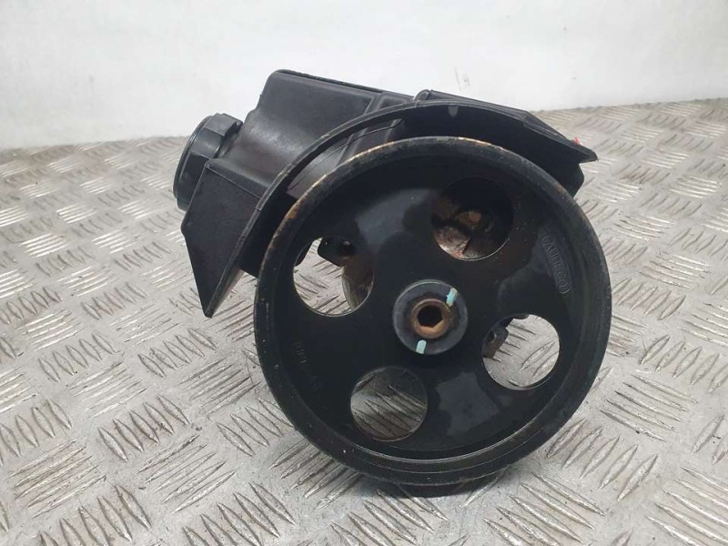 Recambio de bomba direccion para peugeot 206 berlina xr referencia OEM IAM 9631411580 26064217 