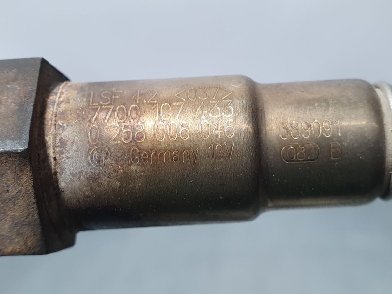 Recambio de sonda lambda para renault megane ii berlina 3p authentique referencia OEM IAM 7700107433 0258006046 BOSCH