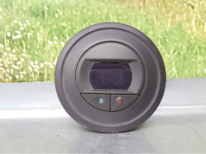 Recambio de mando climatizador para renault espace iv (jk0) grand espace expression referencia OEM IAM 8200028449A 09380419F DEL