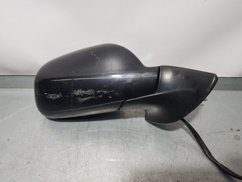 Recambio de retrovisor derecho para peugeot 407 sr confort referencia OEM IAM   ELÉCTRICO 8 CABLES , ROZADO