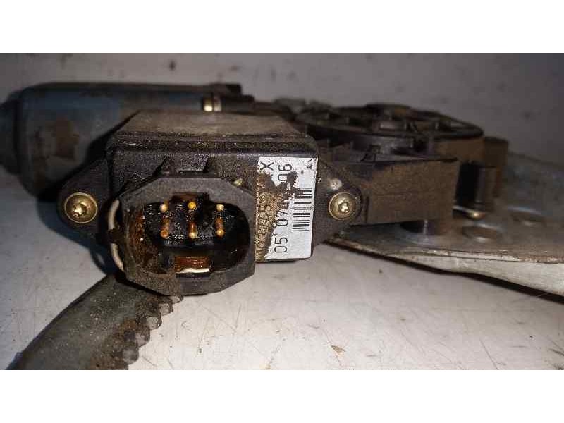 Recambio de elevalunas delantero derecho para opel astra f berlina gl referencia OEM IAM   6 PINS