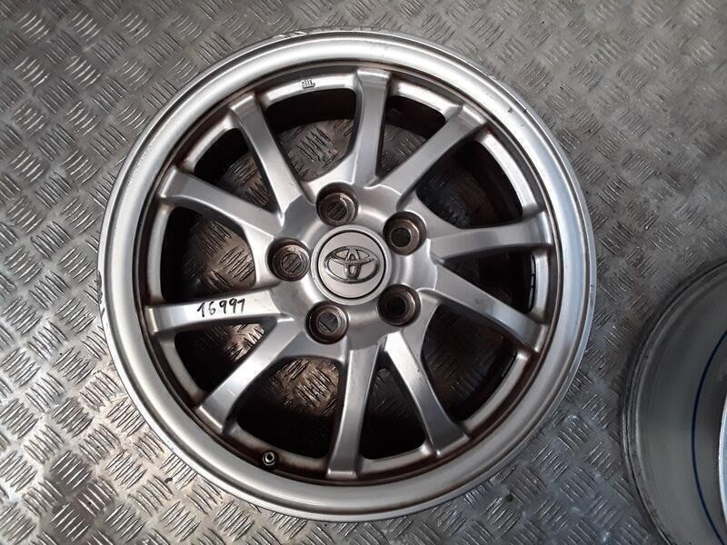 Recambio de juego llantas aluminio para toyota prius (_w3_) 1.8 hybrid (zvw3_) referencia OEM IAM 6.5X16 5 TORN ET39 ALUMINIO RO