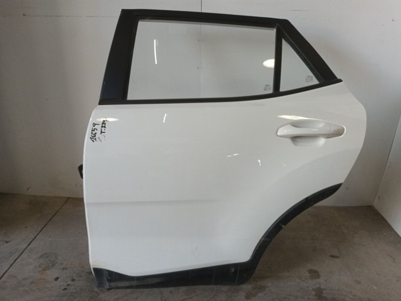 Recambio de puerta trasera izquierda para kia stonic (yb) 1.2 cvvt referencia OEM IAM 77003H8401  