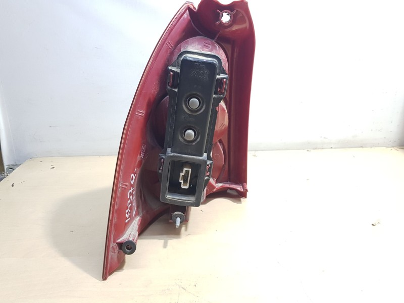 Recambio de piloto trasero derecho para peugeot 307 sw (3h) 2.0 hdi 90 referencia OEM IAM 6351Q6  