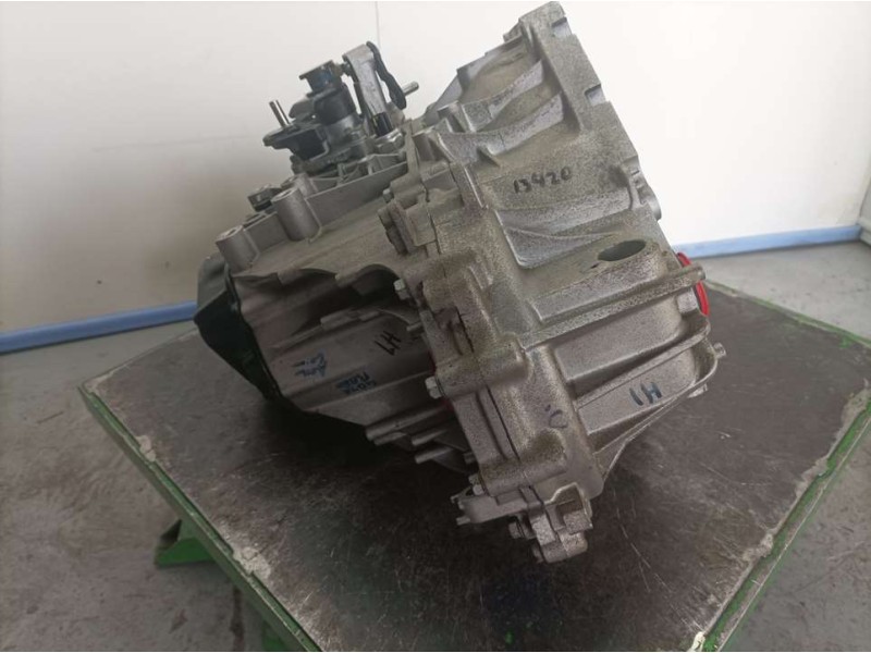 Recambio de caja cambios para hyundai i20 active tecno active bluedrive referencia OEM IAM TKM50B 646011 5VELOCIDADES