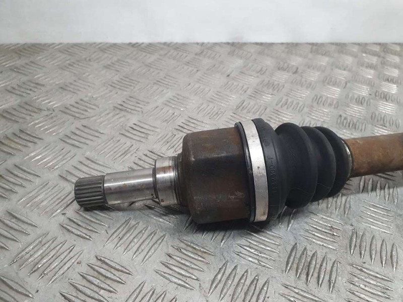 Recambio de transmision delantera izquierda para peugeot 206 berlina xr referencia OEM IAM SIN REF  