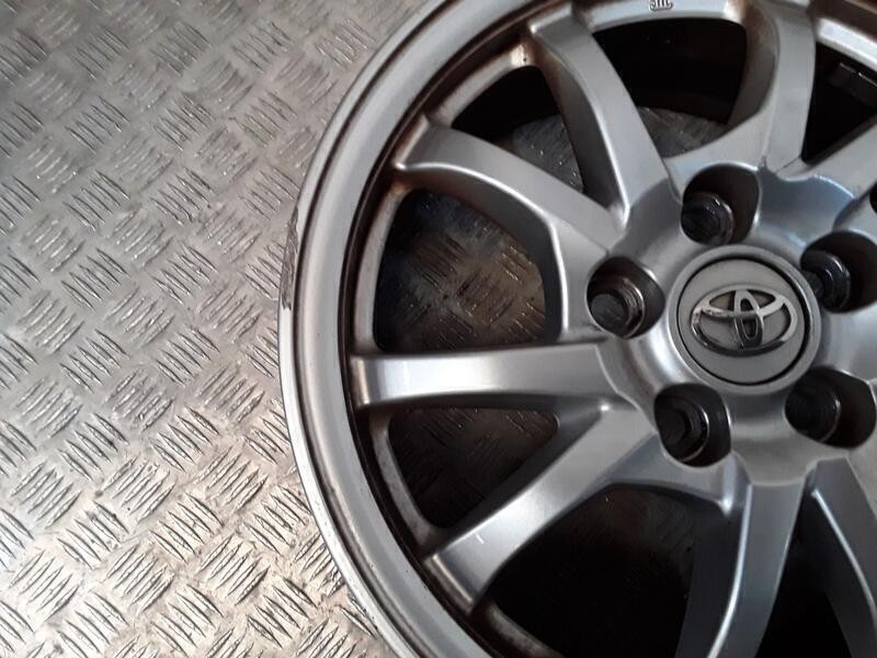 Recambio de juego llantas aluminio para toyota prius (_w3_) 1.8 hybrid (zvw3_) referencia OEM IAM 6.5X16 5 TORN ET39 ALUMINIO RO