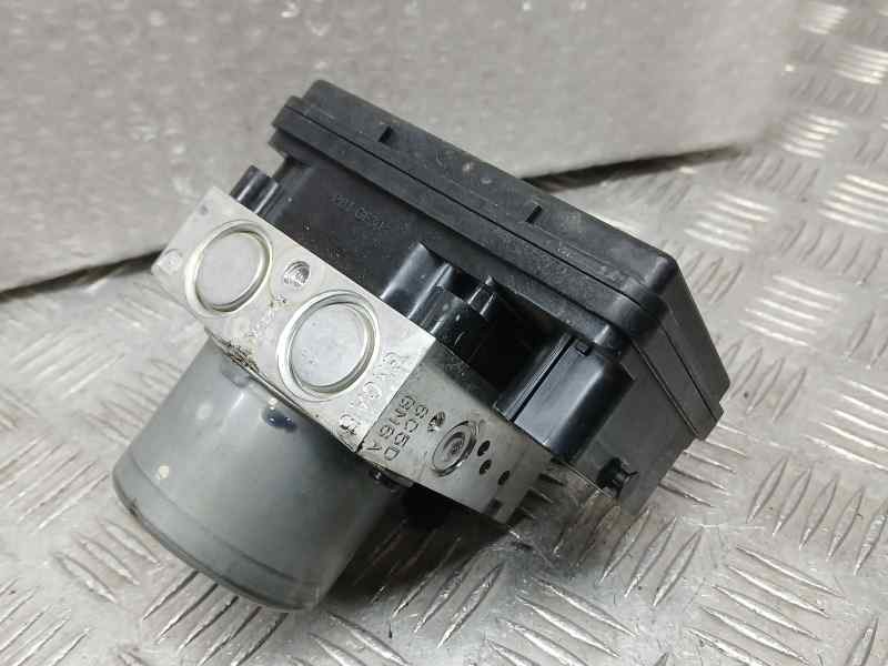 Recambio de abs para kia stonic (ybcuv) concept referencia OEM IAM 58910H8450  MANDO