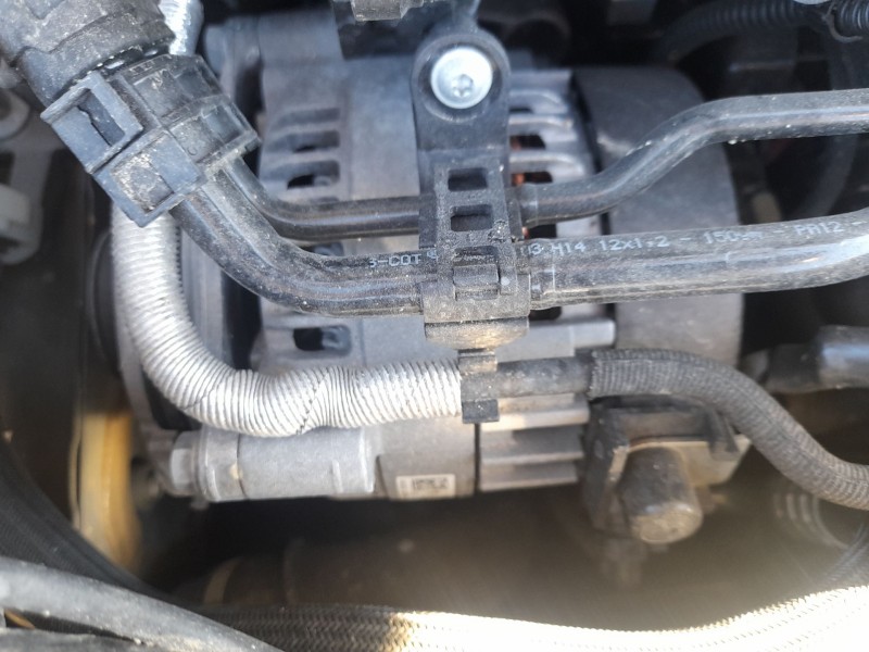 Recambio de alternador para bmw serie 1 lim. (f40) 118d referencia OEM IAM 12317640132  