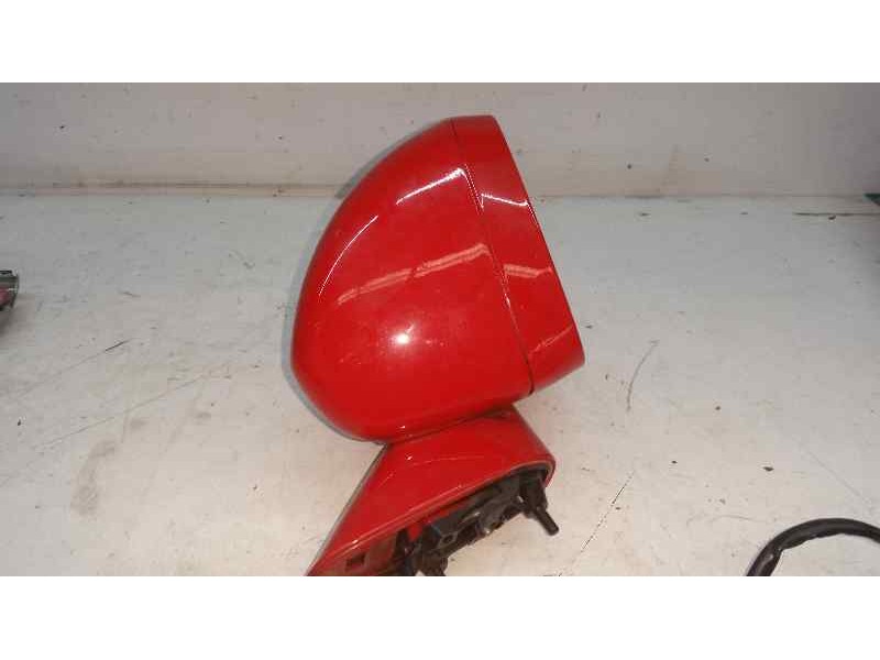 Recambio de retrovisor derecho para opel corsa d catch me referencia OEM IAM  5 PINS ELECTRICO-CRISAL ROTO