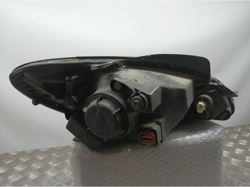 Recambio de faro izquierdo para hyundai getz (tb) 1.1 básico referencia OEM IAM 921011C515  PULIR