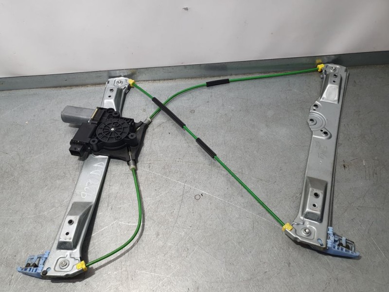 Recambio de elevalunas delantero derecho para opel corsa d catch me referencia OEM IAM  6 PINS ELECTRICO 6 PINS