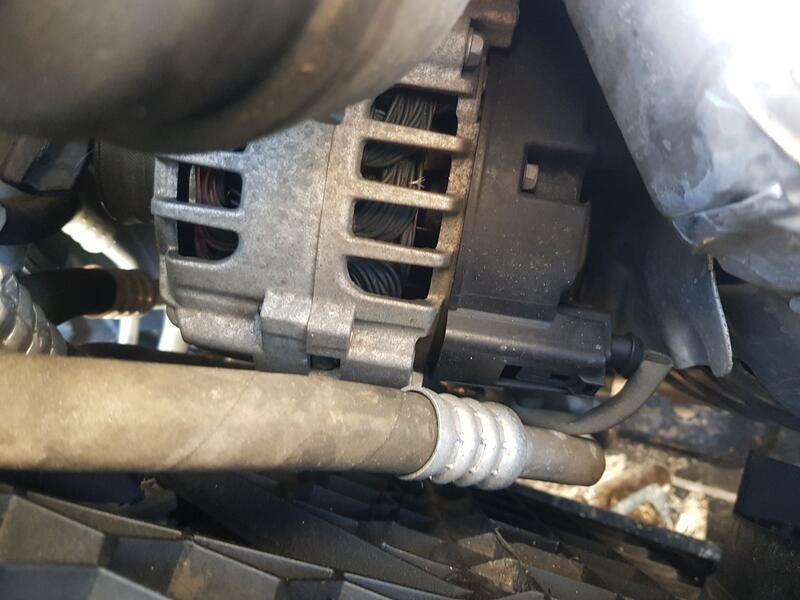 Recambio de alternador para skoda fabia ii (542) 1.2 12v referencia OEM IAM 03D903025MX  