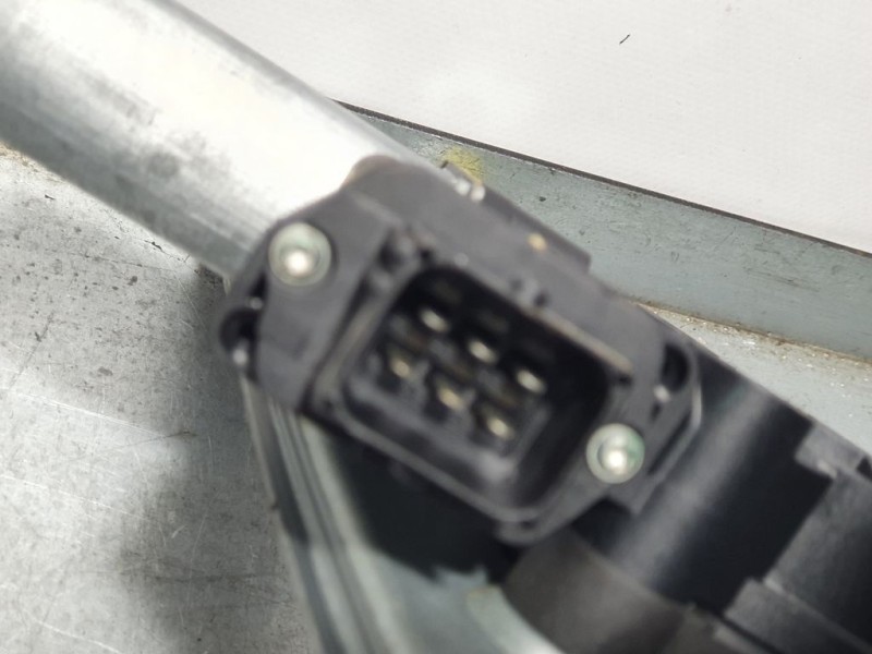 Recambio de elevalunas delantero derecho para opel corsa d catch me referencia OEM IAM  6 PINS ELECTRICO 6 PINS