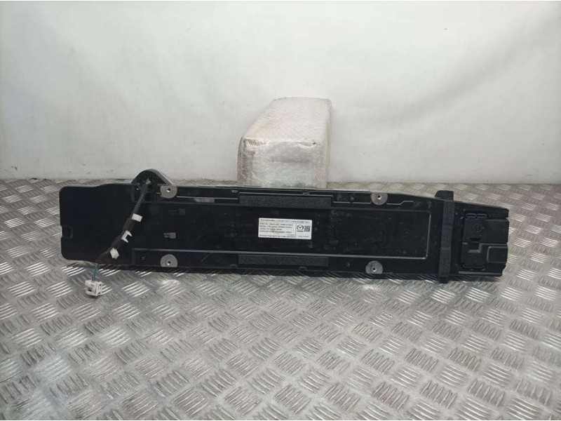 Recambio de bateria para mazda cx-30 basis 2wd referencia OEM IAM BDMC67ZB3F K3870 TOSHIBA