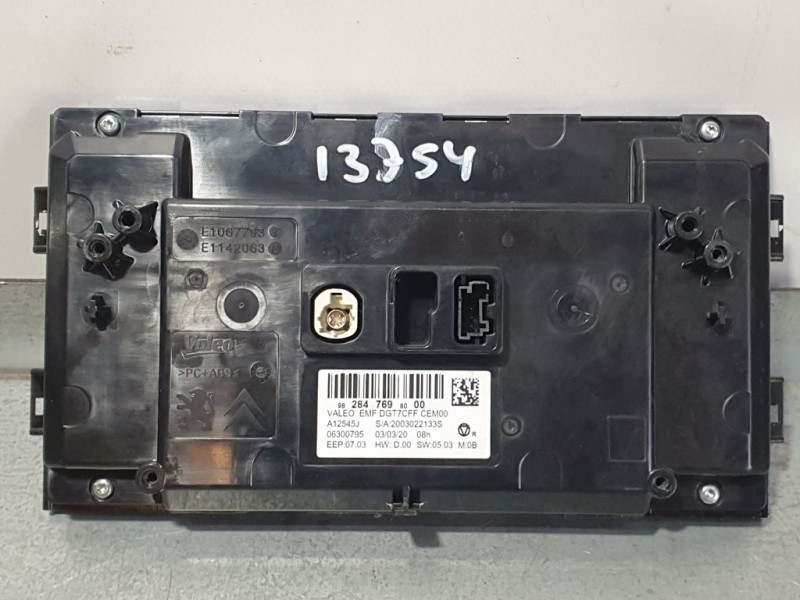 Recambio de sistema navegacion gps para peugeot 308 allure referencia OEM IAM 9828476980 06300795 VALEO