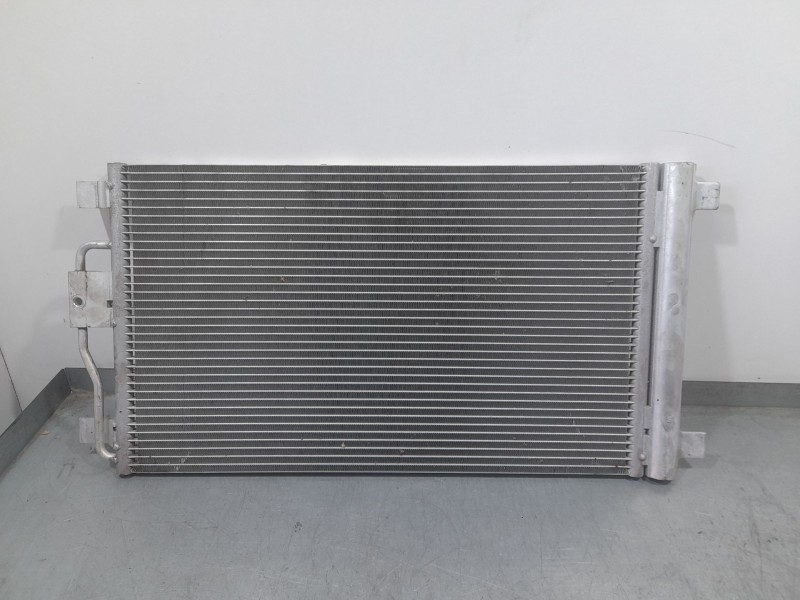 Recambio de condensador / radiador aire acondicionado para mg zs suv (azs1) 1.0 t-gdi referencia OEM IAM 10916976 10911697623121
