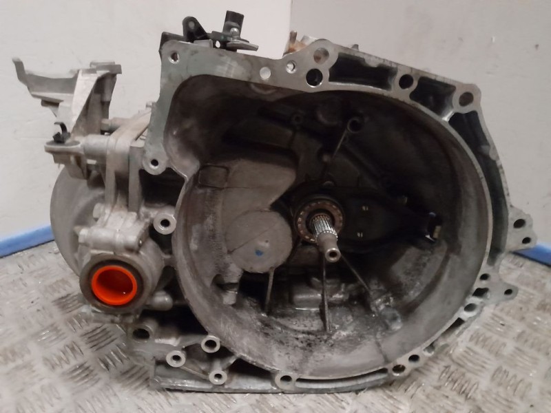 Recambio de caja cambios para peugeot 3008 active referencia OEM IAM 20MB48 0558529 6VELOCIDADES
