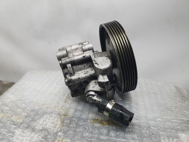 Recambio de bomba direccion para citroën c5 berlina attraction referencia OEM IAM 9696405380 7617955538 