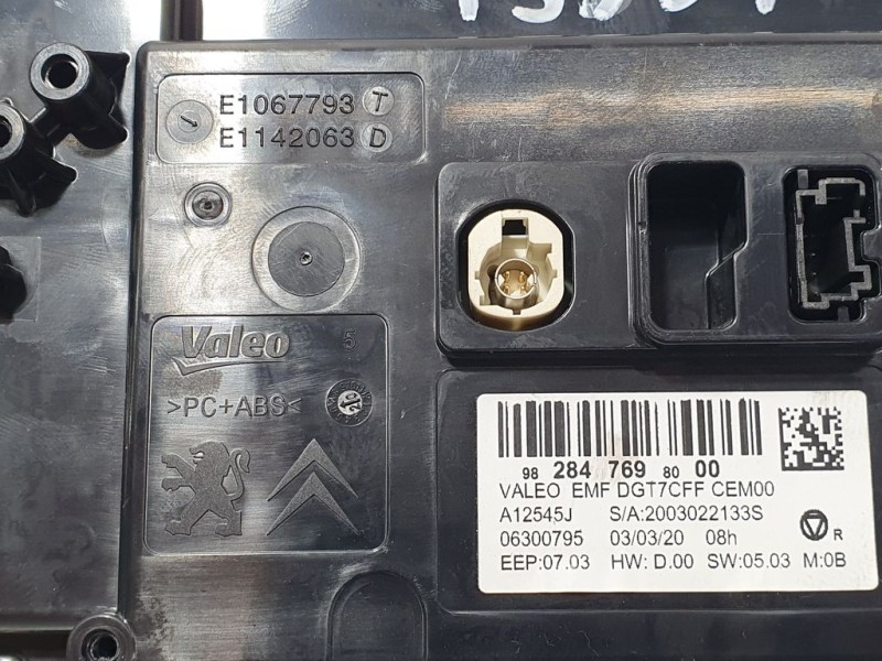 Recambio de sistema navegacion gps para peugeot 308 allure referencia OEM IAM 9828476980 06300795 VALEO