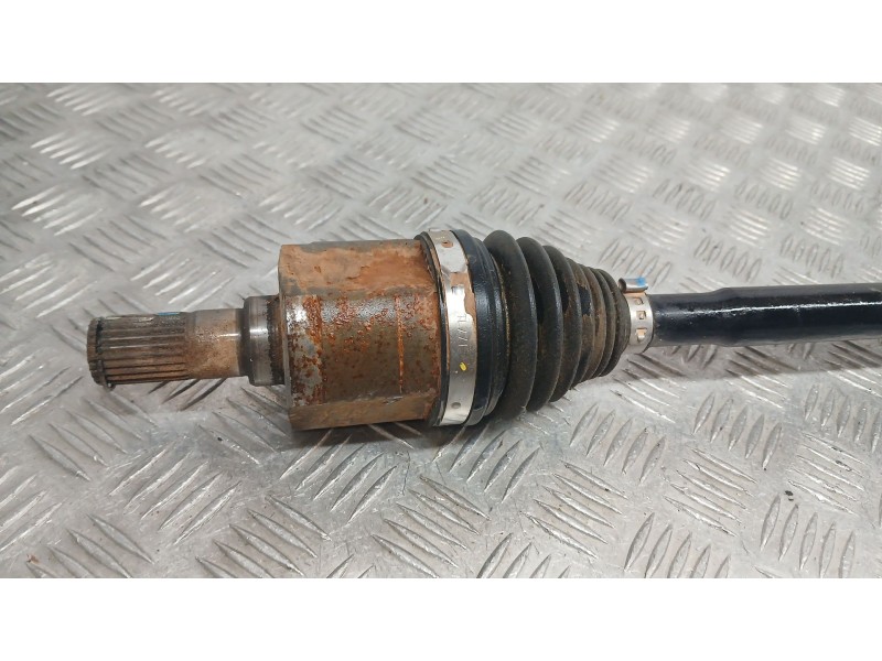 Recambio de transmision delantera derecha para kia stonic (yb) 1.2 cvvt referencia OEM IAM 49501H8060  