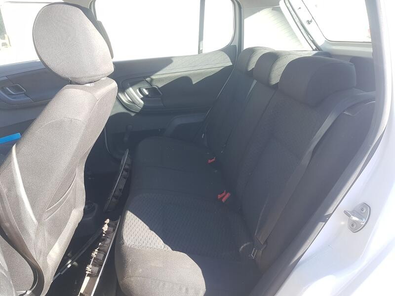 Recambio de asientos traseros para skoda fabia ii (542) 1.2 12v referencia OEM IAM   