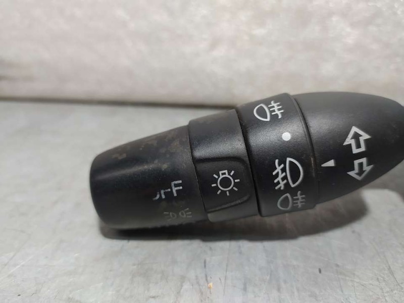 Recambio de mando luces para honda civic berlina 5 (fk) 2.2 i-ctdi executive referencia OEM IAM 35255SMGE21  UN POCO DESGASTADO